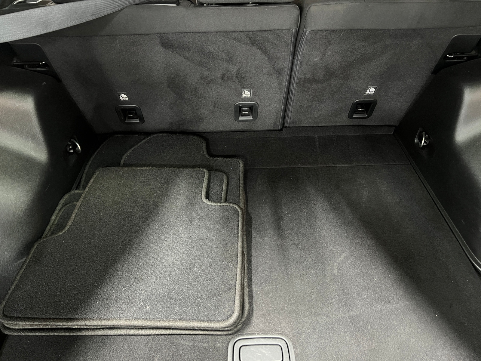 Thumbnail: 2020 Jeep Cherokee - 7