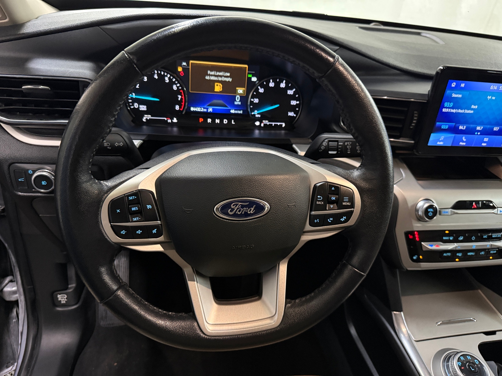 Thumbnail: 2022 Ford Explorer - 5