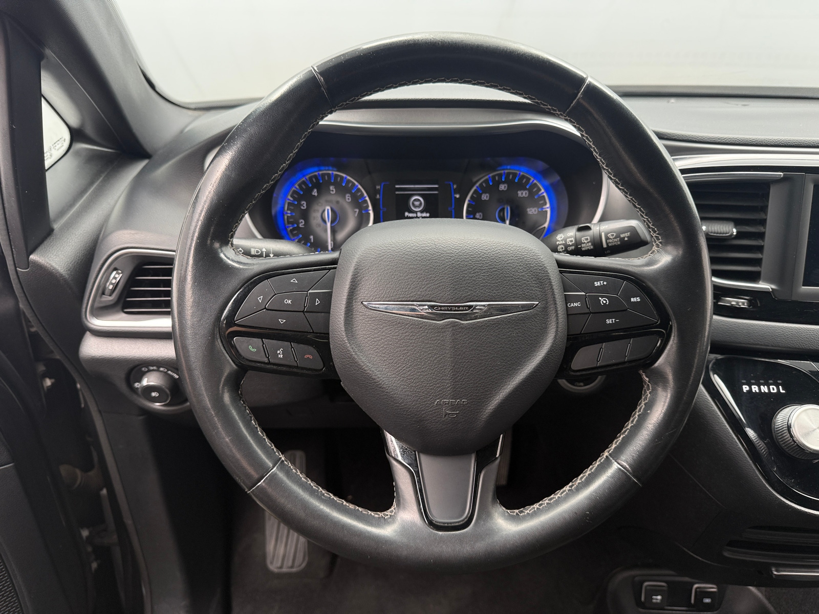 Thumbnail: 2019 Chrysler Pacifica - 5