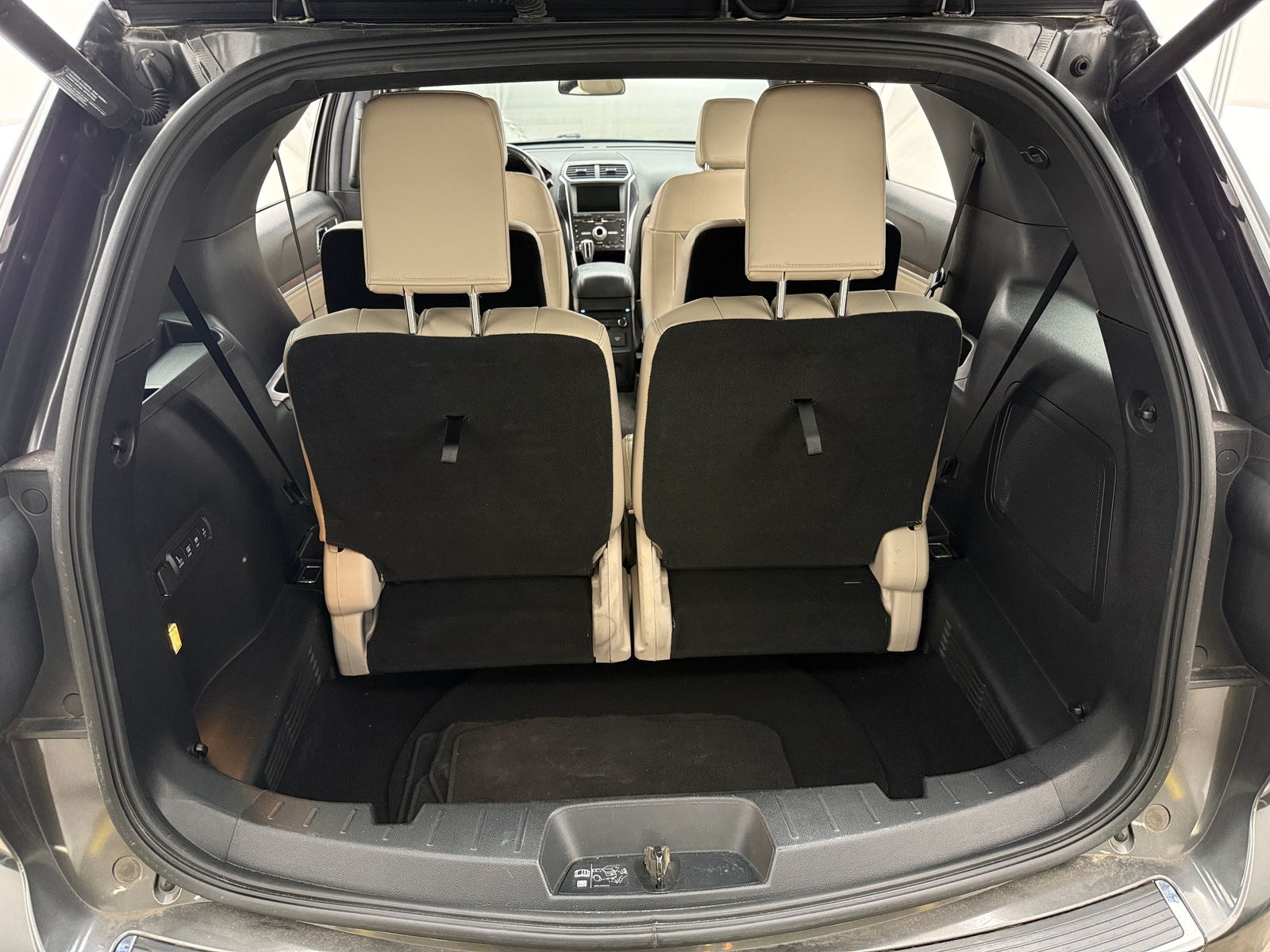 Thumbnail: 2018 Ford Explorer - 6