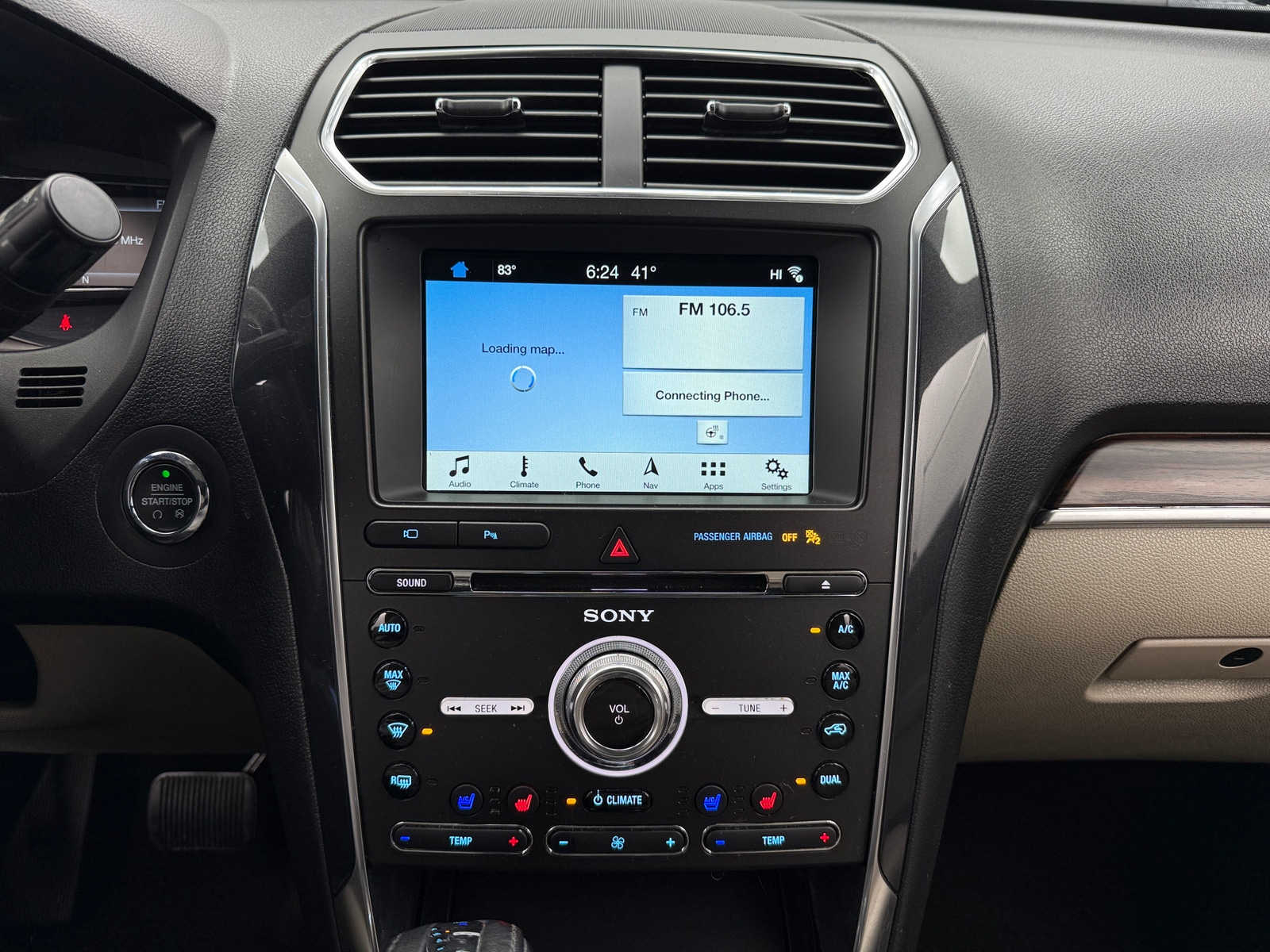 Thumbnail: 2018 Ford Explorer - 3