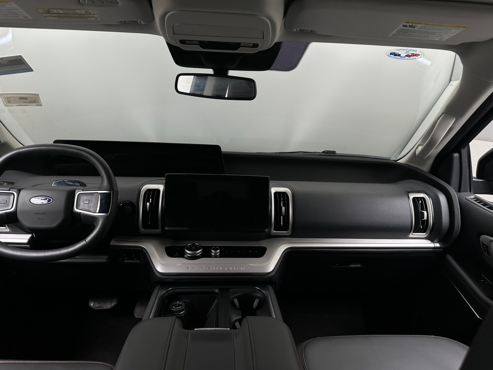 Thumbnail: 2025 Ford Expedition - 3