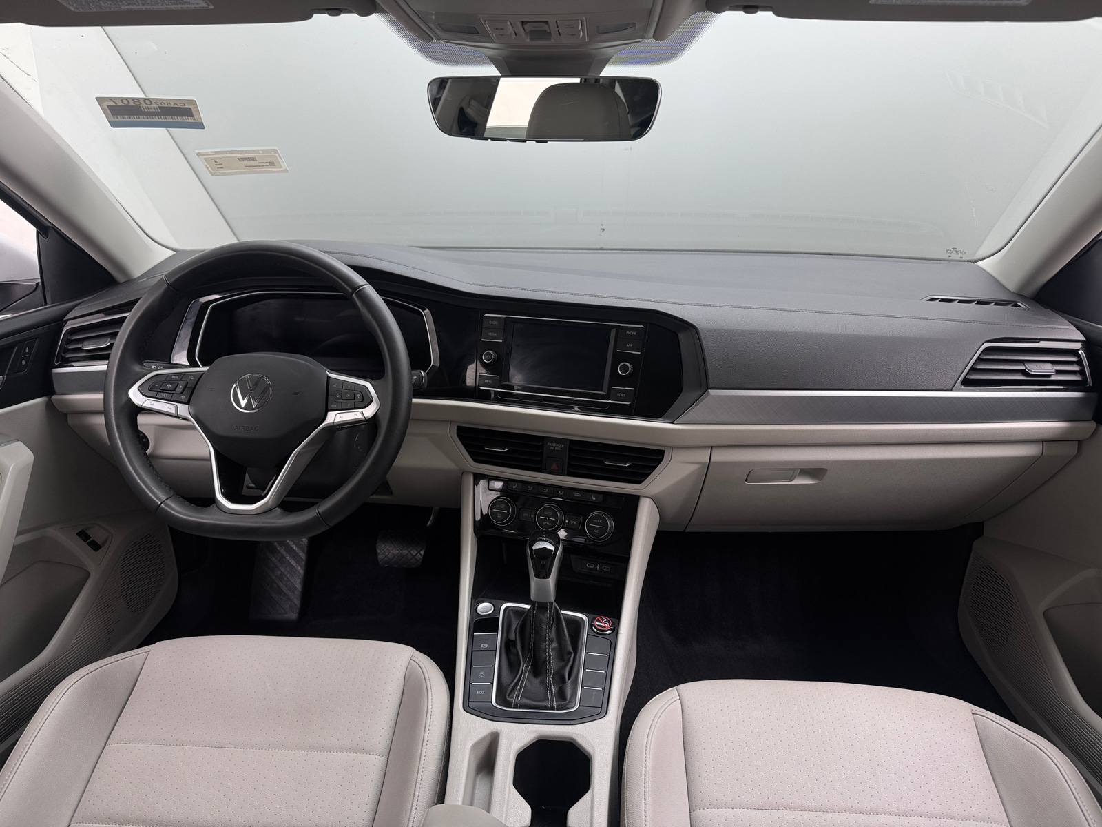 Thumbnail: 2024 Volkswagen Jetta - 2