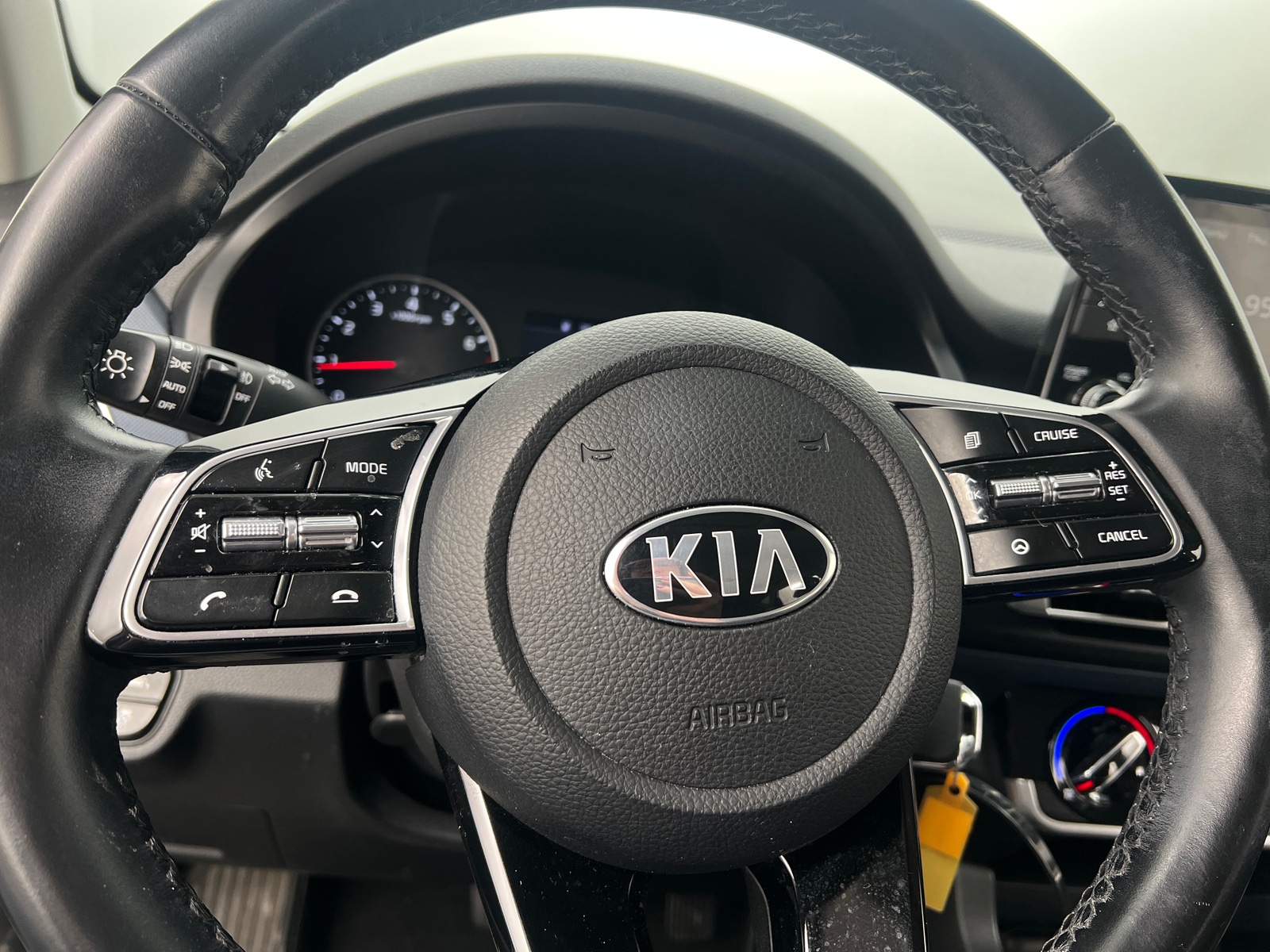 Thumbnail: 2021 Kia Seltos - 4