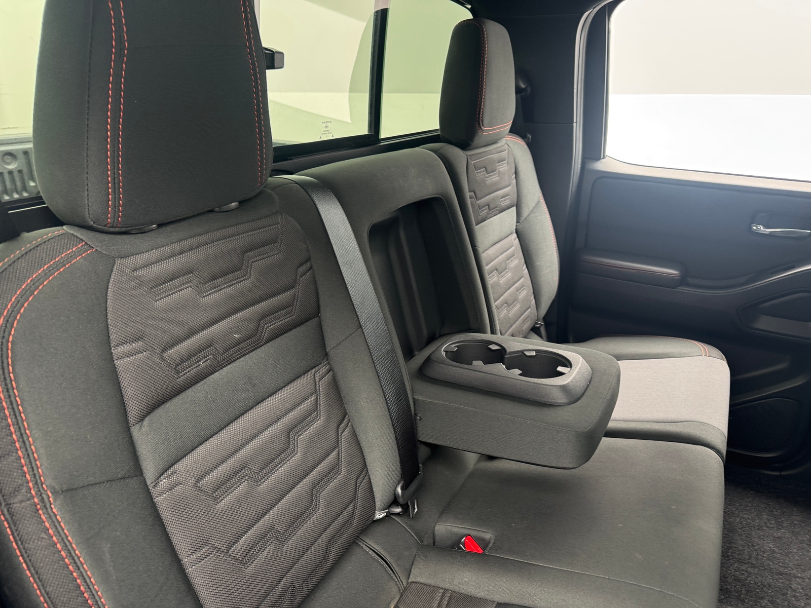 Thumbnail: 2024 Nissan Frontier - 6