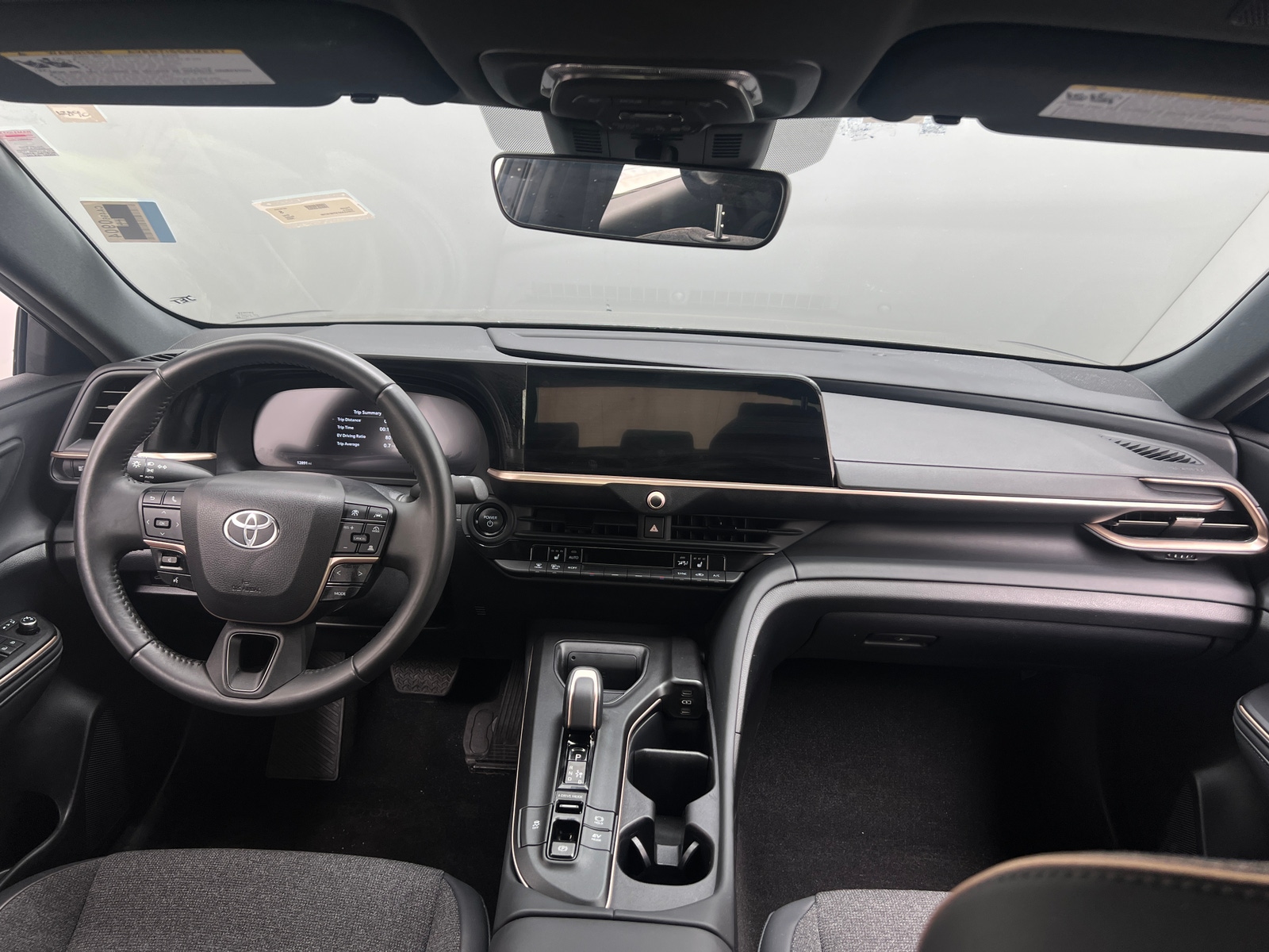 Thumbnail: 2023 Toyota Crown - 3