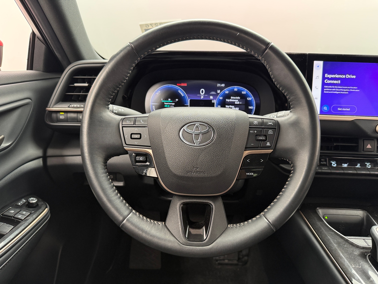 Thumbnail: 2024 Toyota Crown - 4