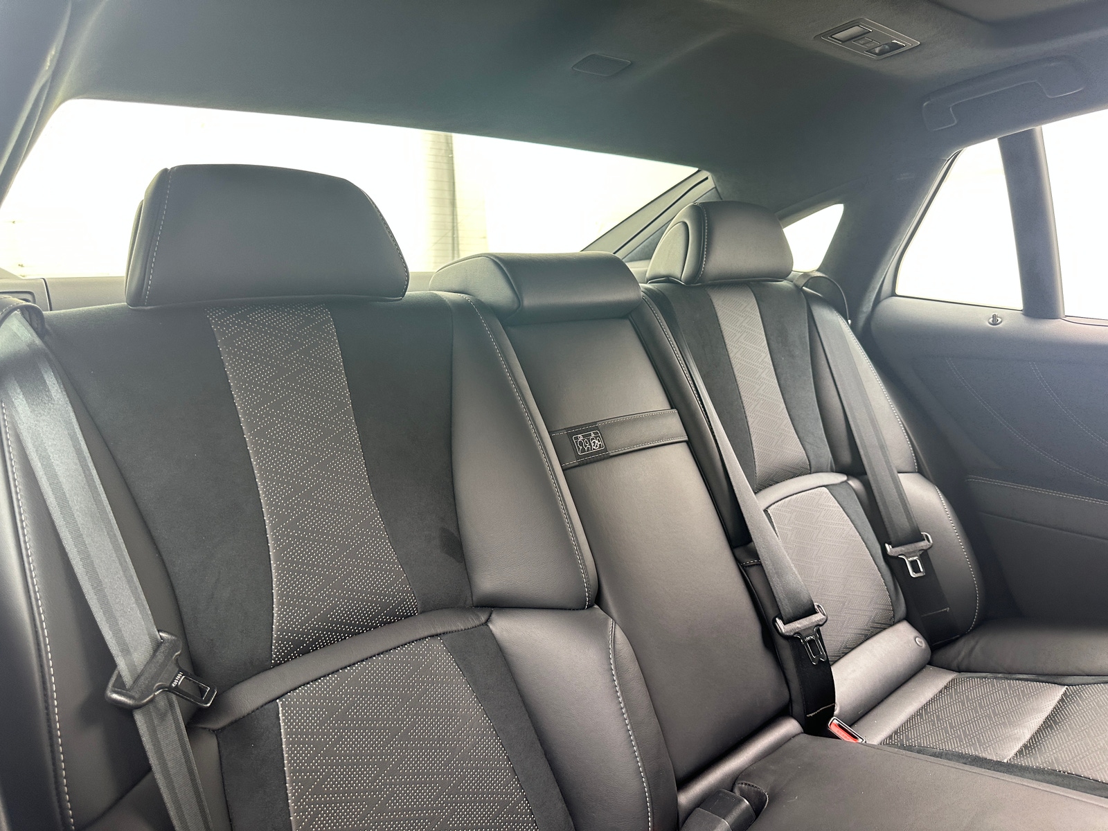 Thumbnail: 2021 Lexus LS - 5