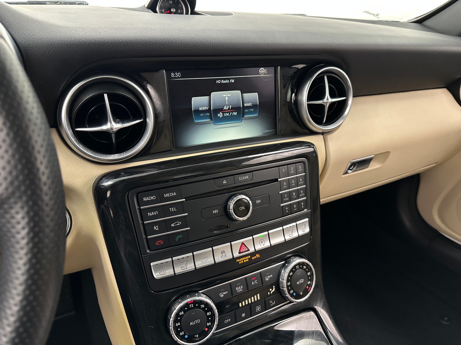 Thumbnail: 2017 Mercedes-Benz SLC - 2