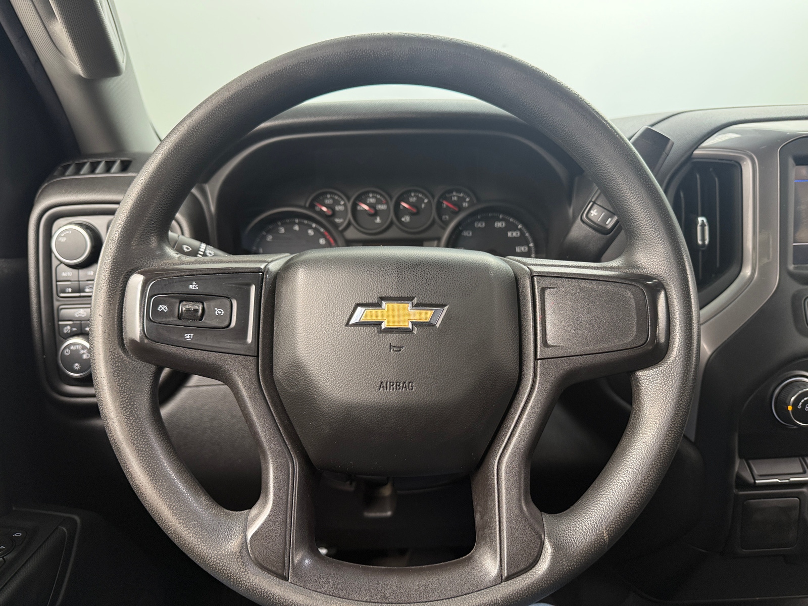 Thumbnail: 2021 Chevrolet Silverado 1500 - 5