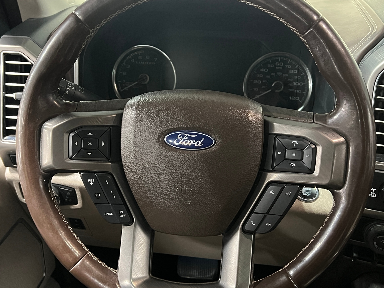 Thumbnail: 2019 Ford Econoline - 4