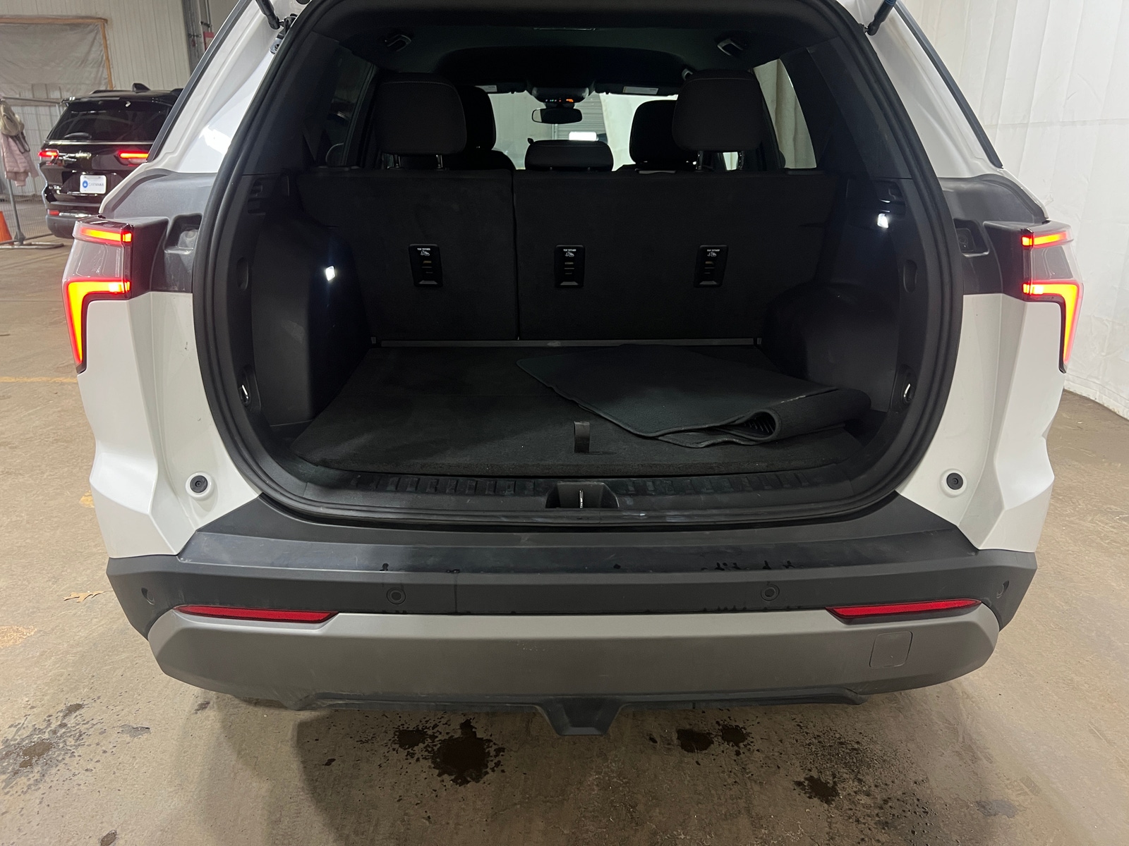 Thumbnail: 2025 Chevrolet Equinox - 7