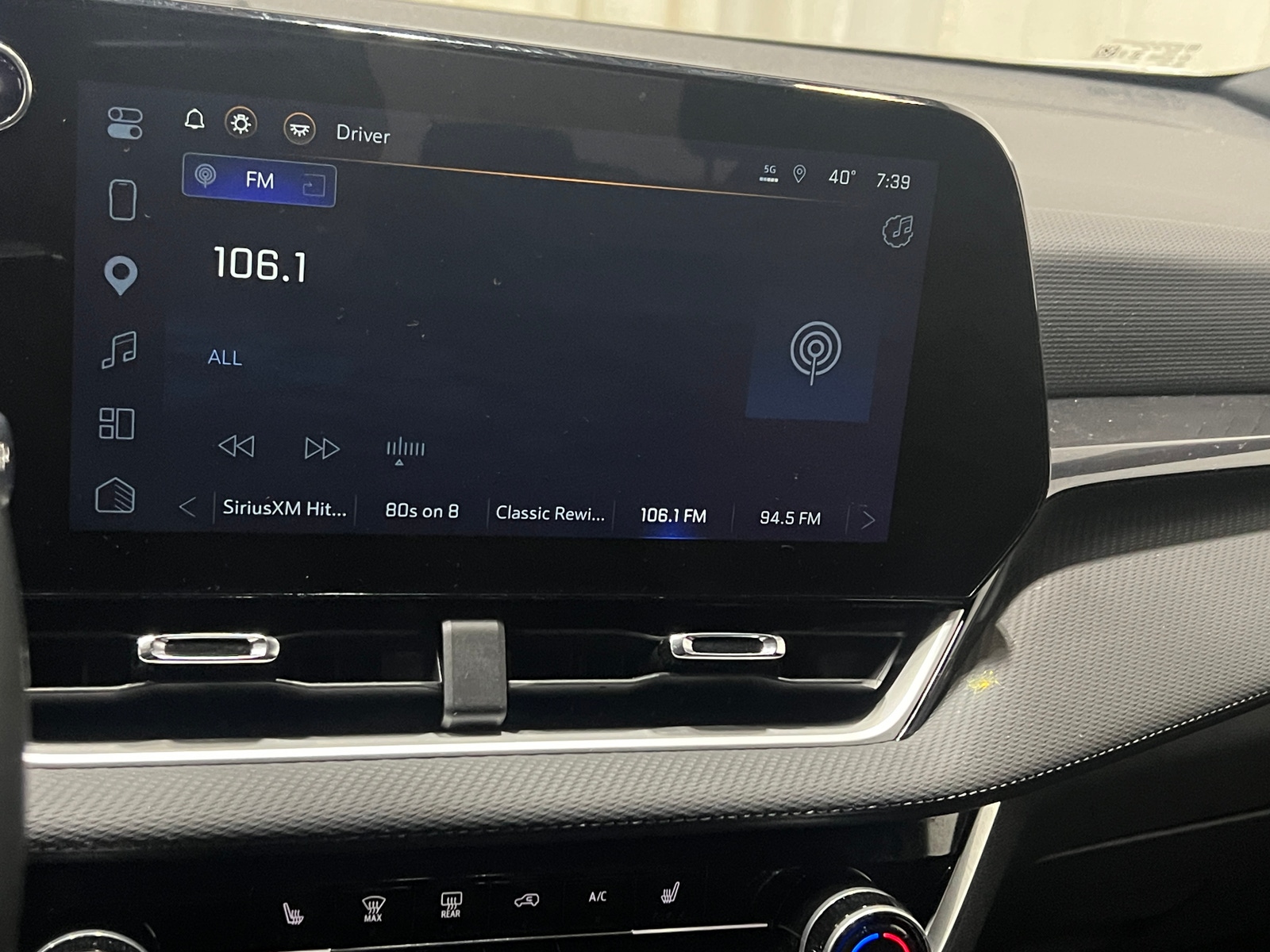 Thumbnail: 2025 Chevrolet Equinox - 4