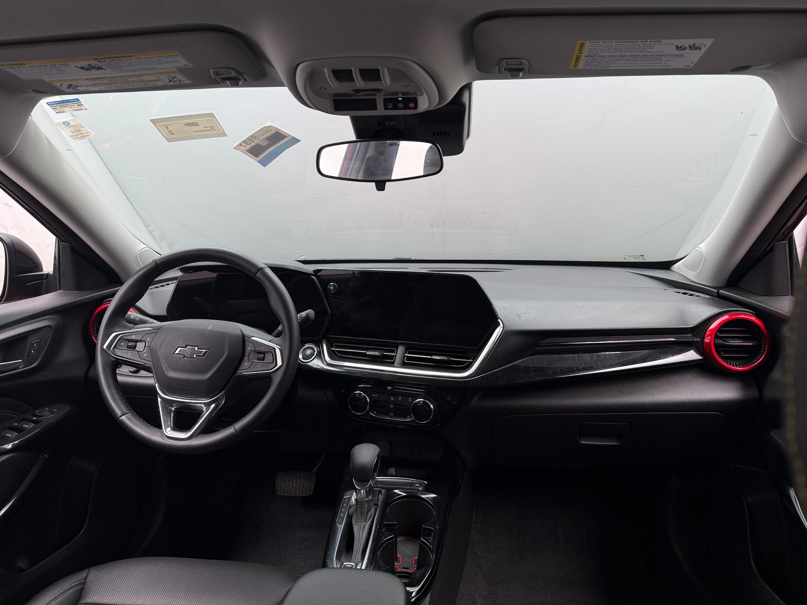 Thumbnail: 2024 Chevrolet Trax - 2