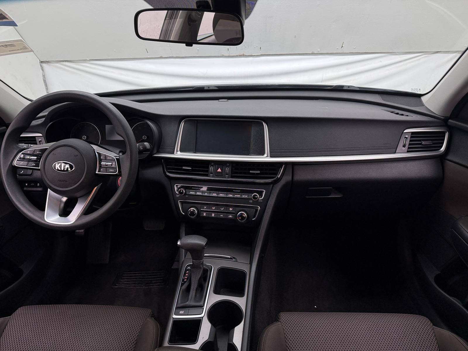 Thumbnail: 2020 Kia Optima - 3