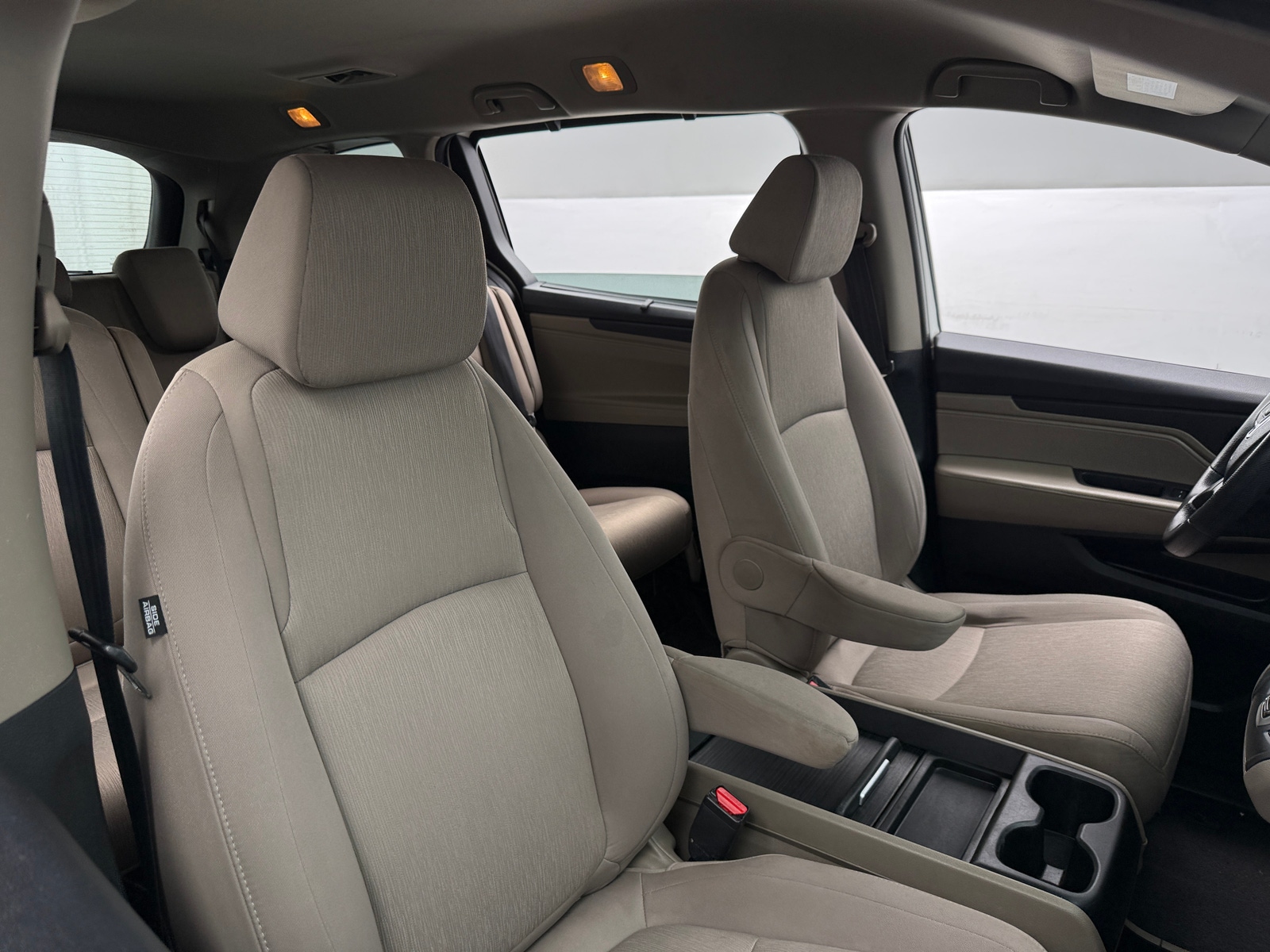 Thumbnail: 2019 Honda Odyssey - 2