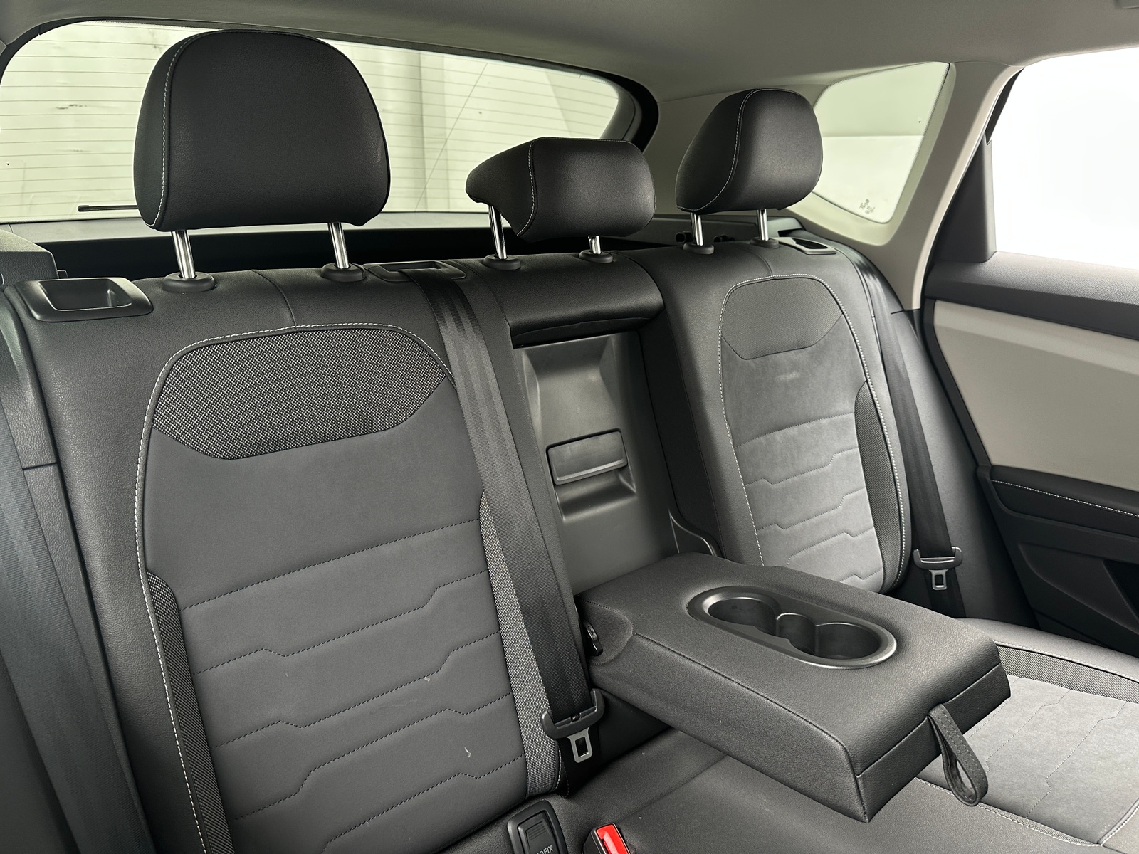 Thumbnail: 2025 Volkswagen Taos - 6