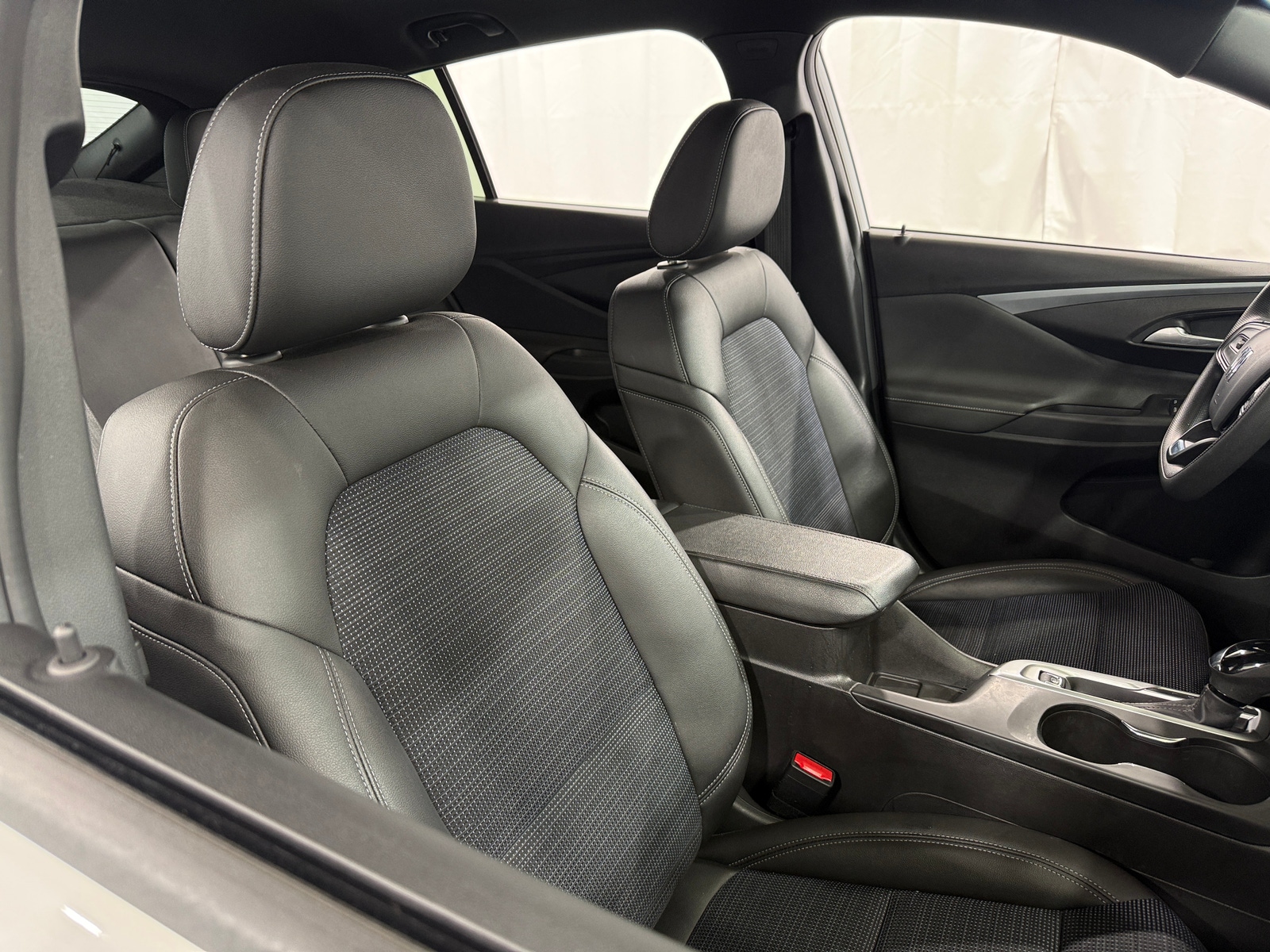 Thumbnail: 2025 Buick Envista - 2