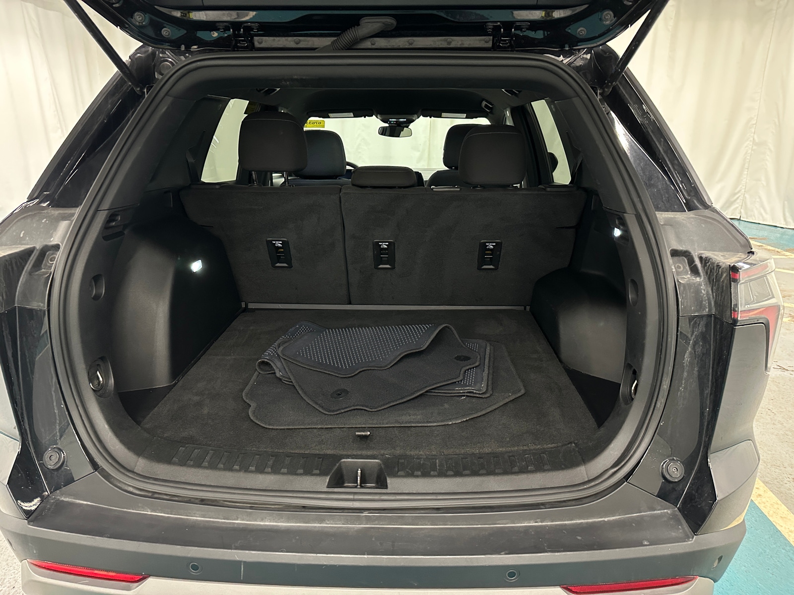 Thumbnail: 2025 Chevrolet Equinox - 7