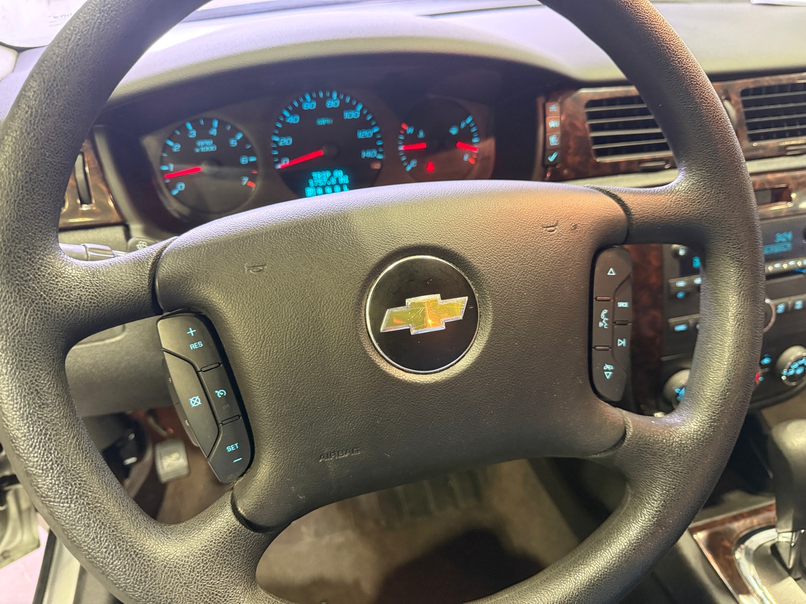 Thumbnail: 2016 Chevrolet Impala - 5