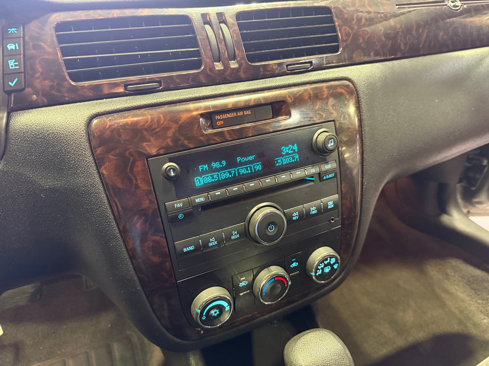 Thumbnail: 2016 Chevrolet Impala - 4