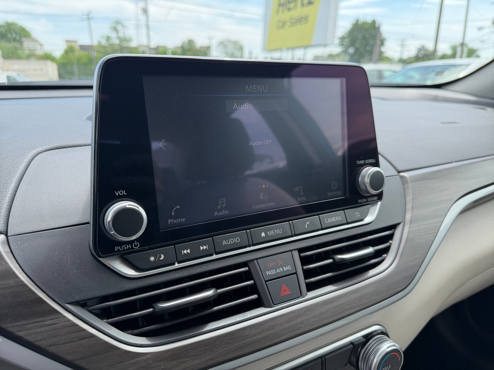 Thumbnail: 2025 Nissan Altima - 4