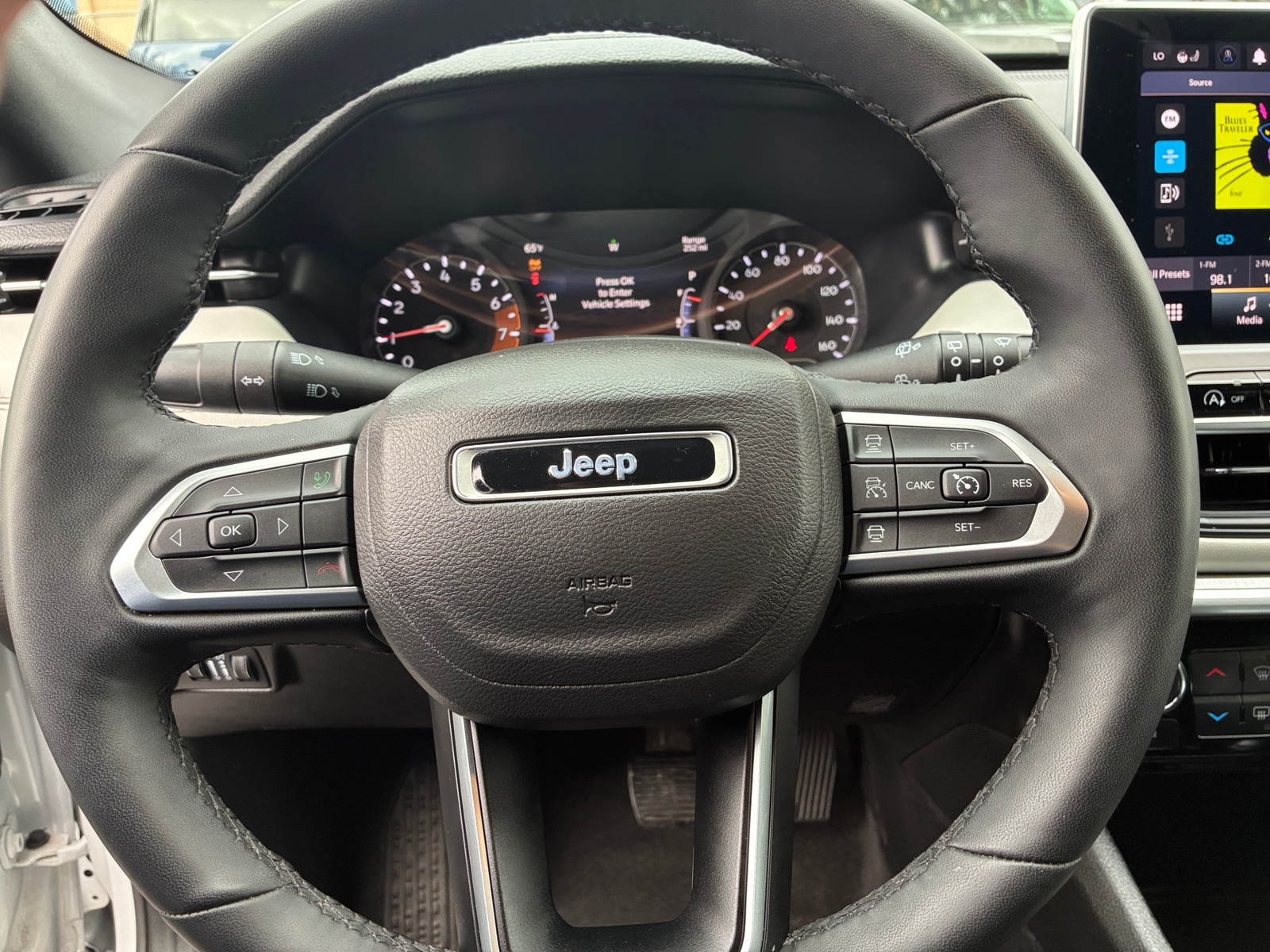 Thumbnail: 2025 Jeep Compass - 5