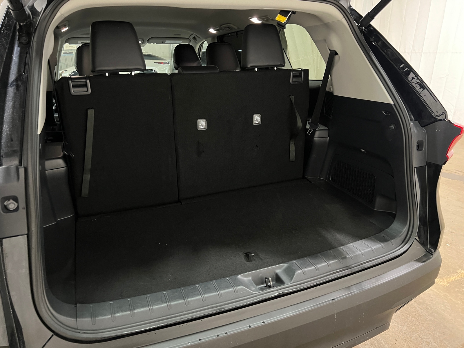 Thumbnail: 2025 Toyota Grand Highlander - 7