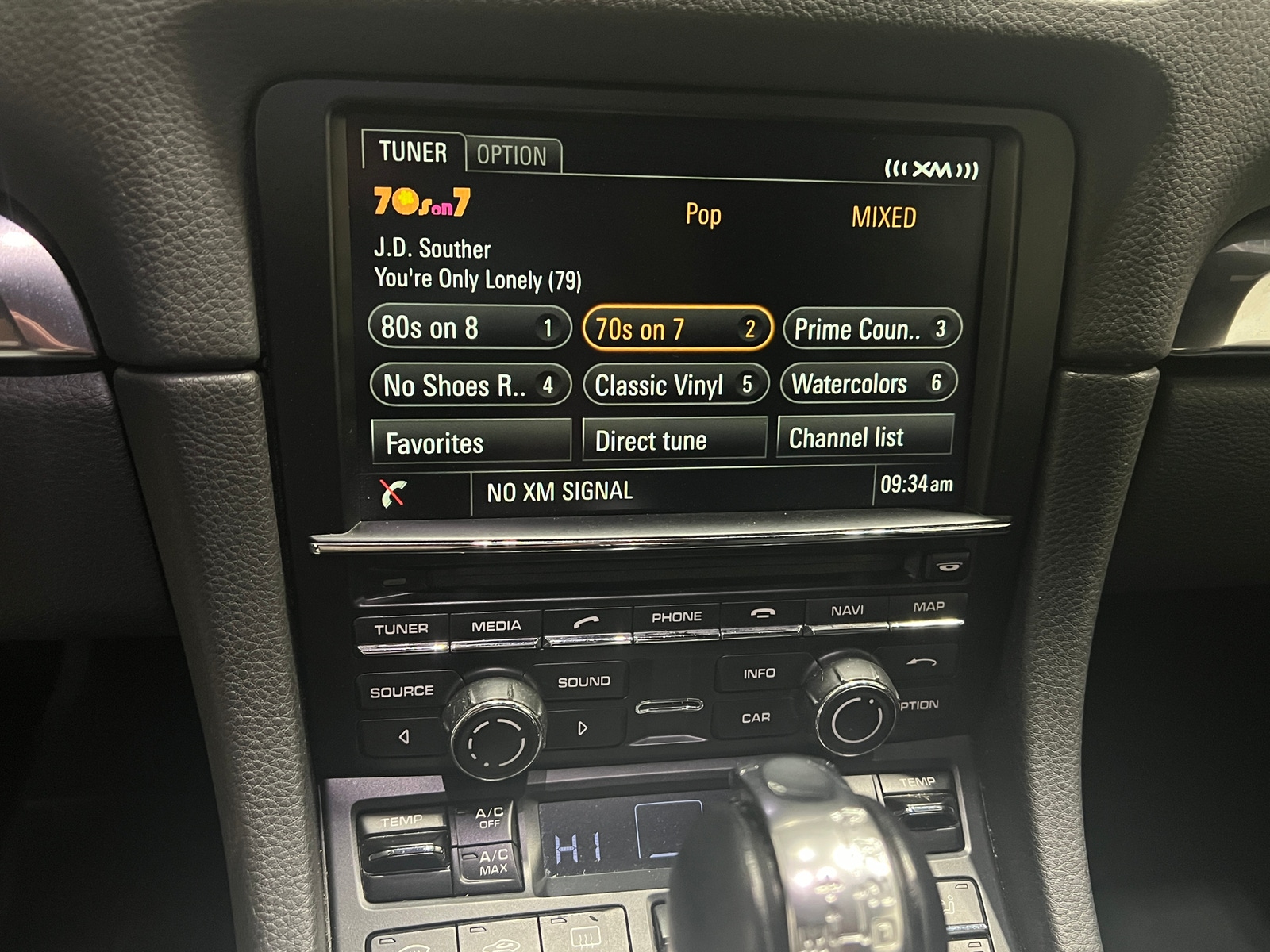 Thumbnail: 2016 Porsche Boxster - 3