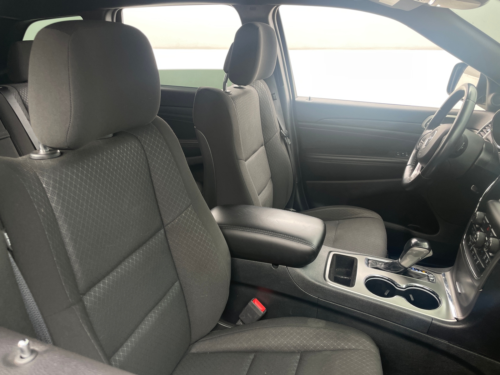 Thumbnail: 2020 Jeep Grand Cherokee - 2