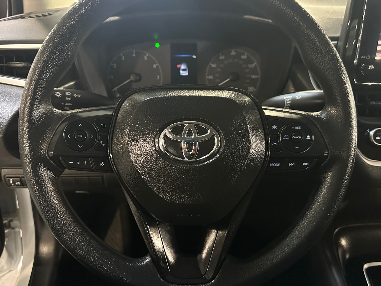 Thumbnail: 2025 Toyota Corolla - 5