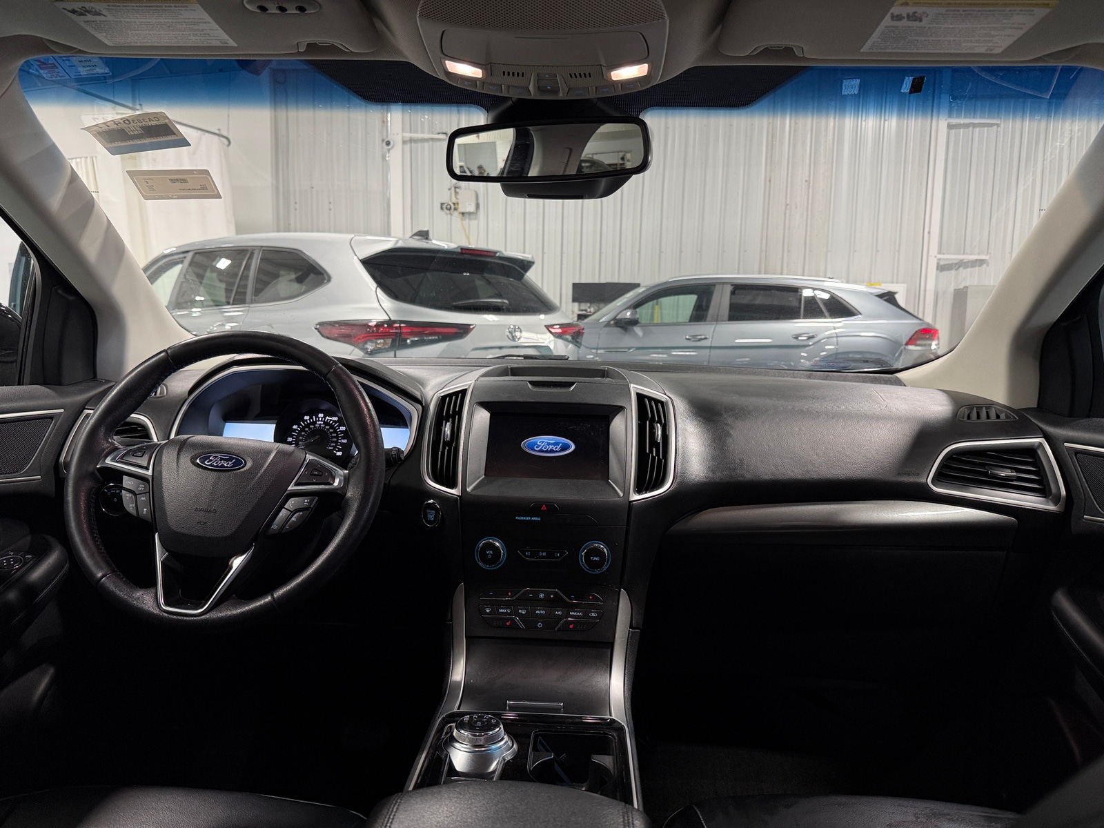 Thumbnail: 2020 Ford Edge - 2