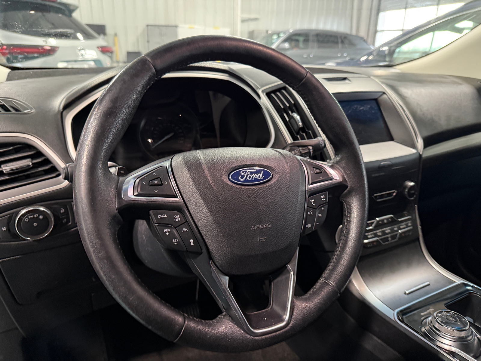 Thumbnail: 2020 Ford Edge - 4