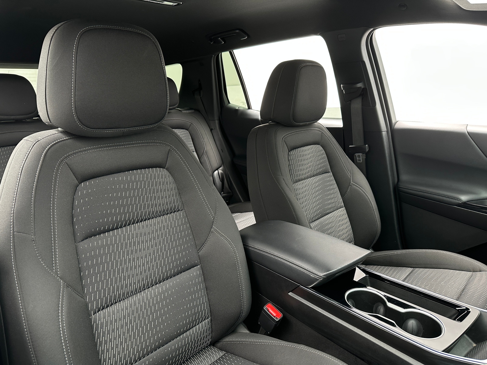 Thumbnail: 2025 Chevrolet Equinox - 2