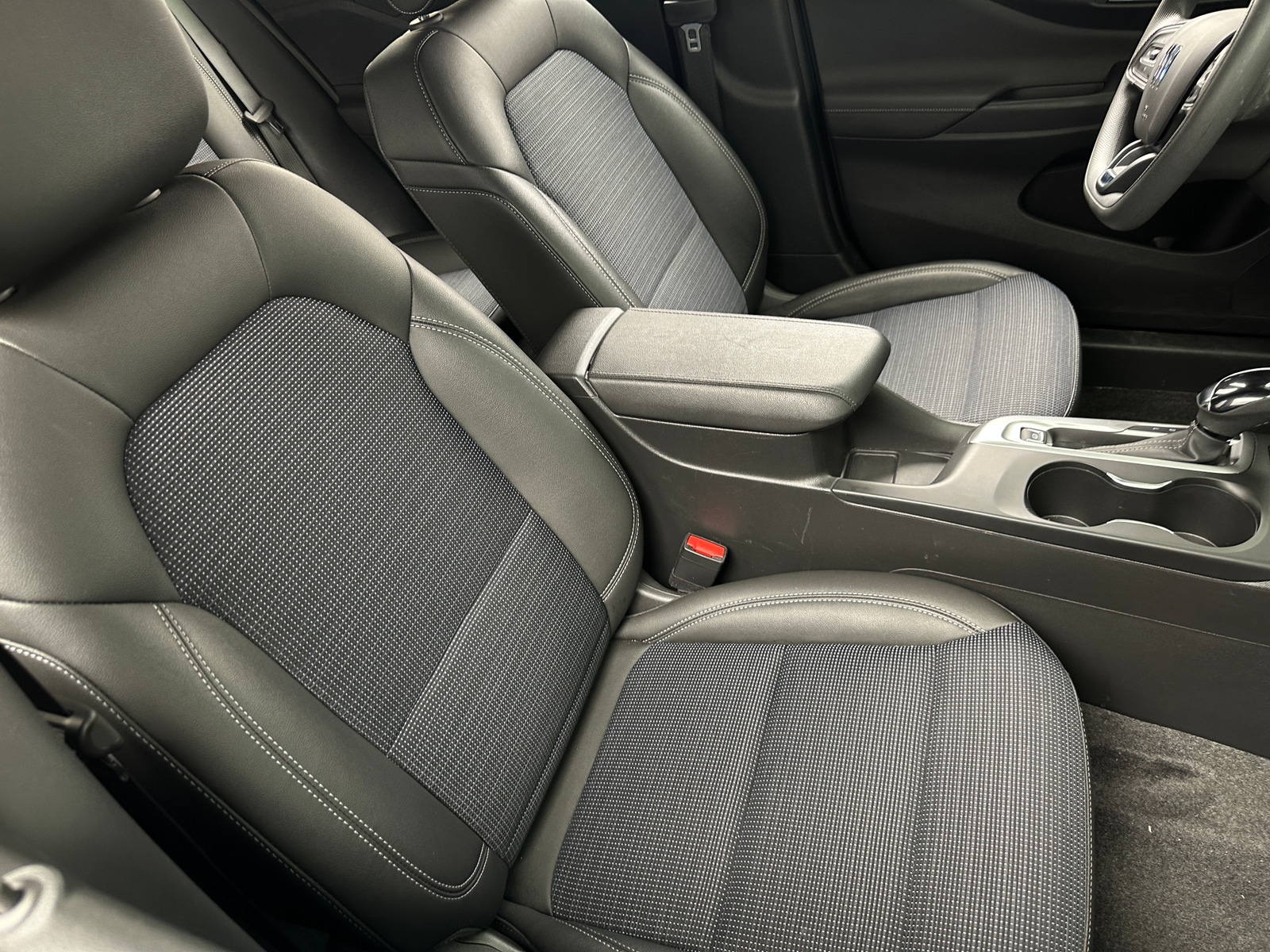 Thumbnail: 2025 Buick Envista - 2