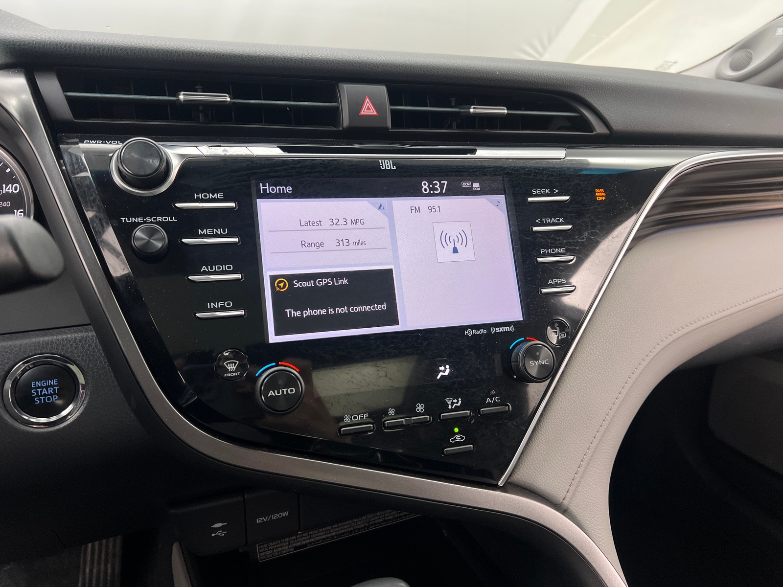 Thumbnail: 2018 Toyota Camry - 3