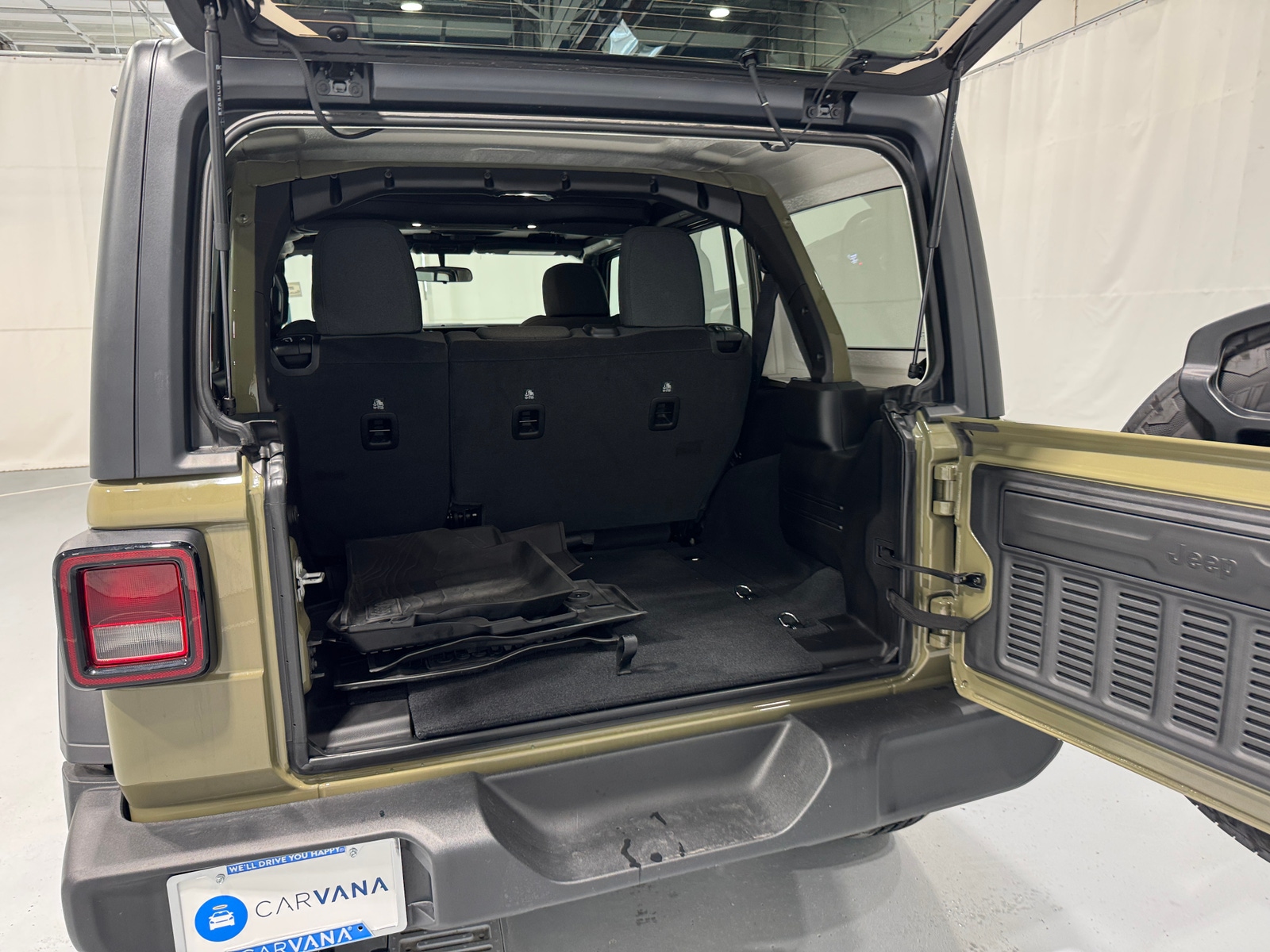 Thumbnail: 2025 Jeep Wrangler - 7