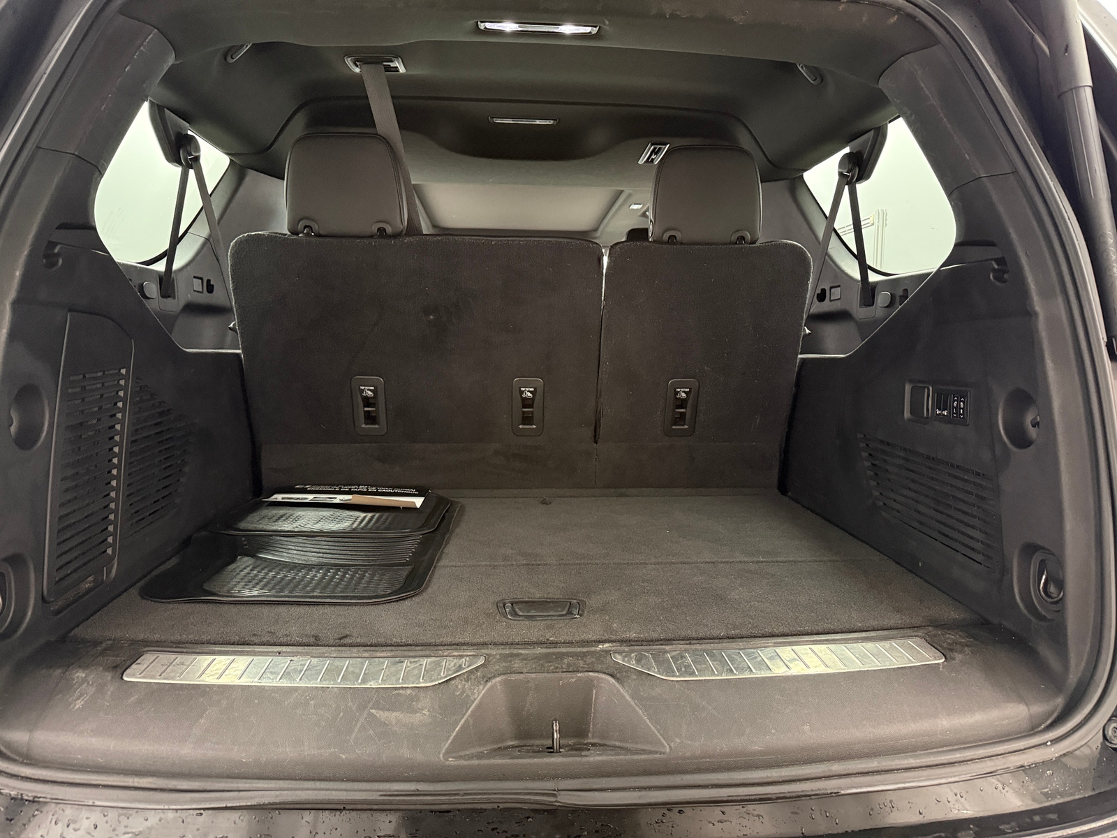 Thumbnail: 2021 GMC Yukon XL - 6