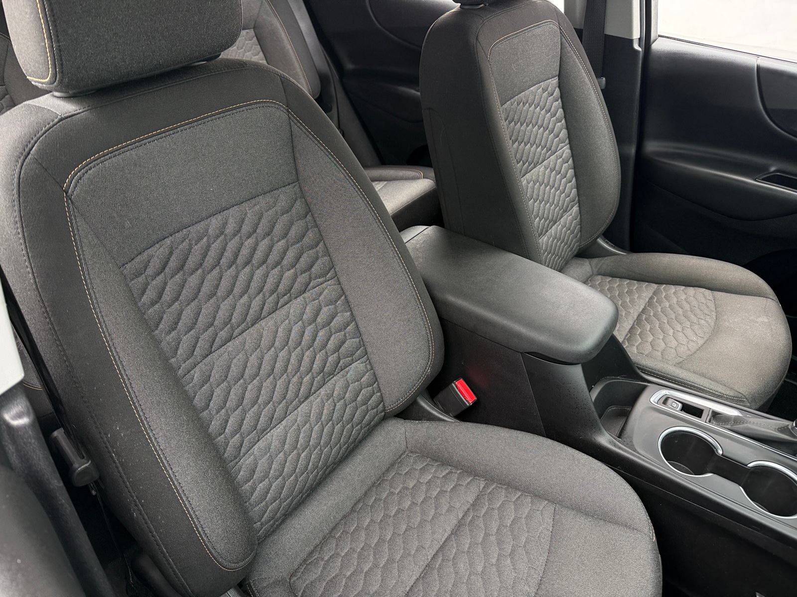 Thumbnail: 2018 Chevrolet Equinox - 2