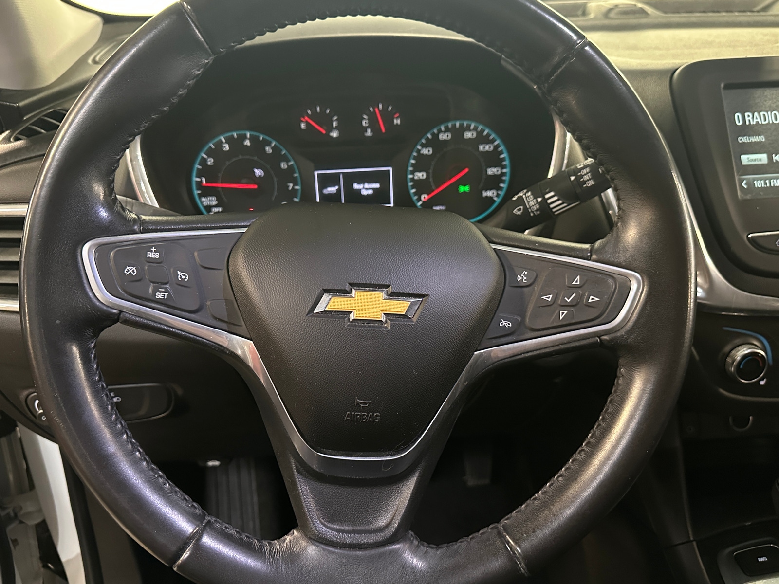 Thumbnail: 2018 Chevrolet Equinox - 5