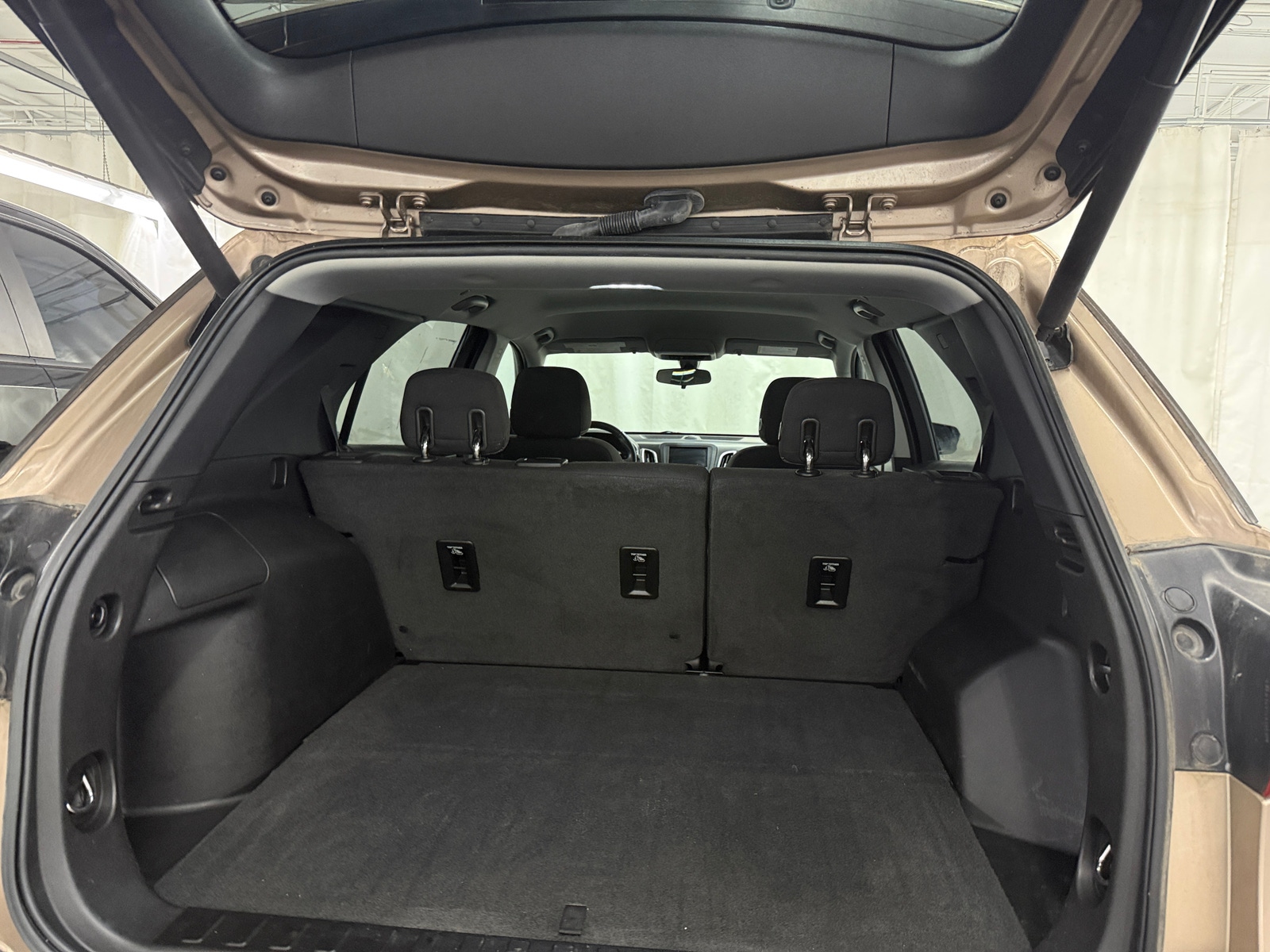 Thumbnail: 2019 Chevrolet Equinox - 7