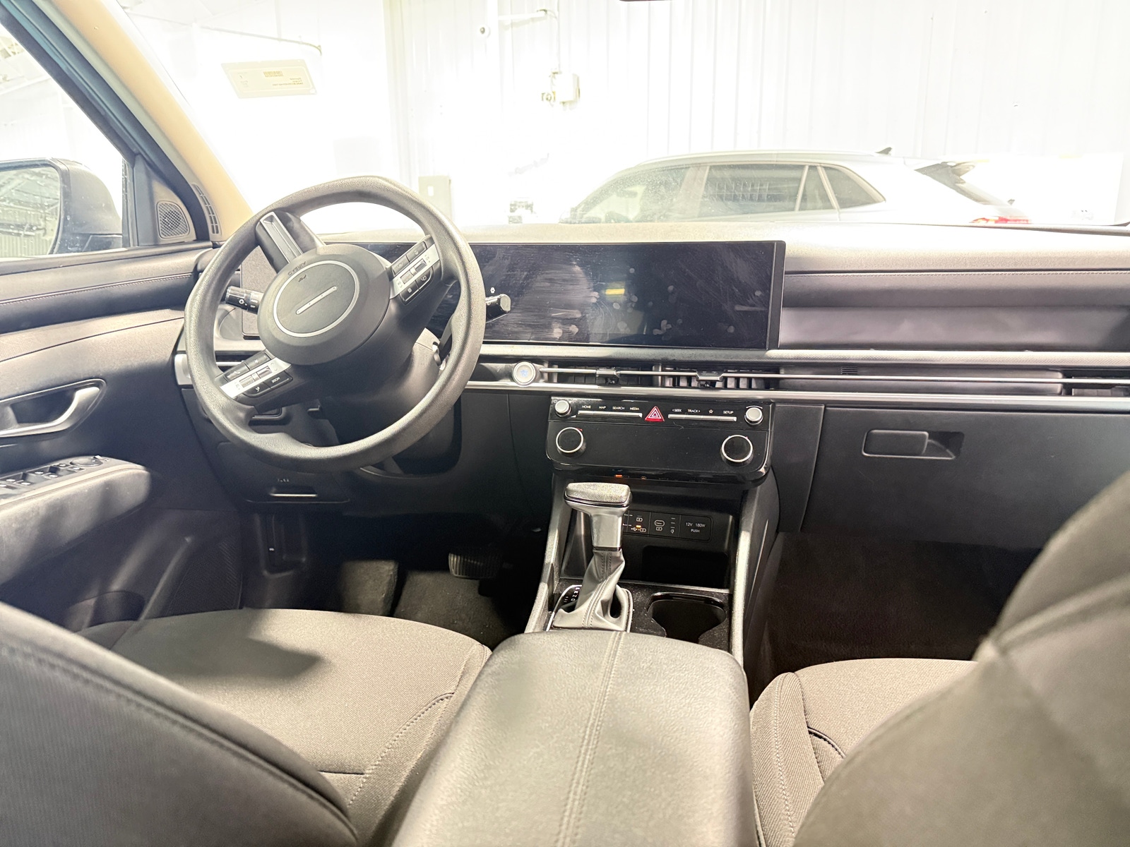 Thumbnail: 2025 Hyundai Tucson - 3