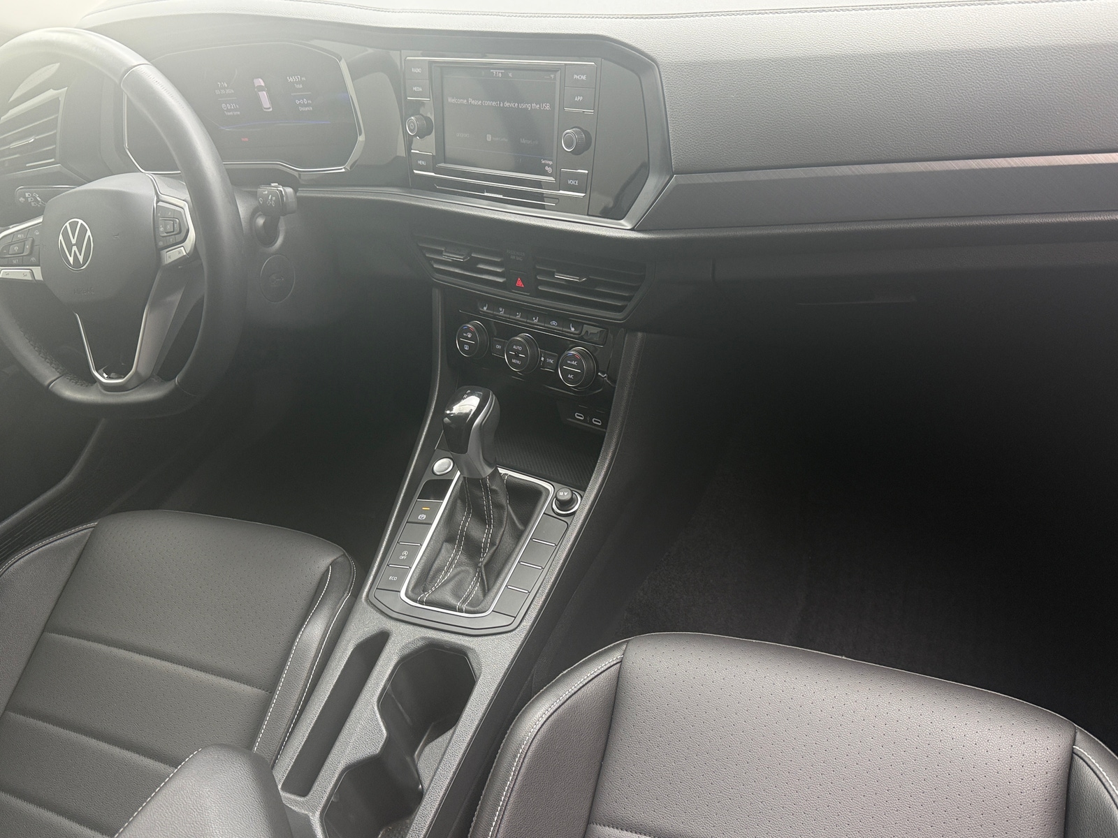 Thumbnail: 2023 Volkswagen Jetta - 2