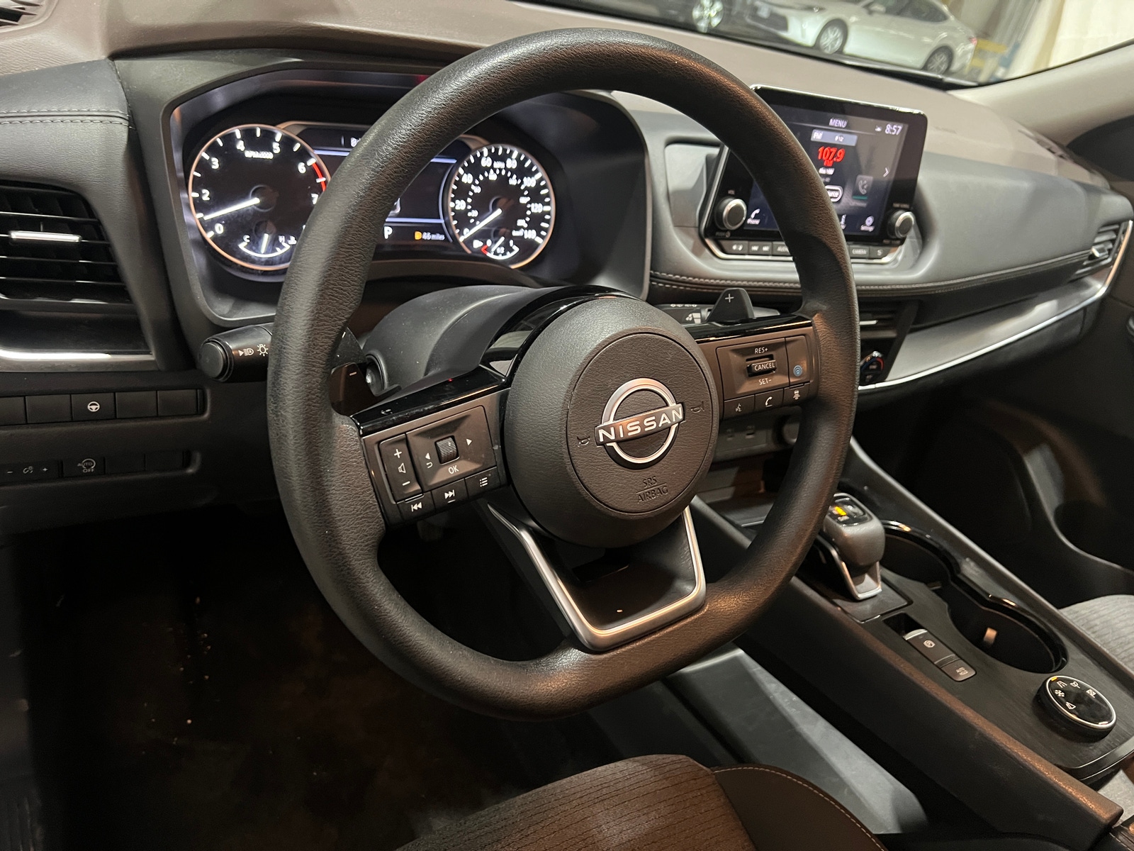 Thumbnail: 2023 Nissan Rogue - 5