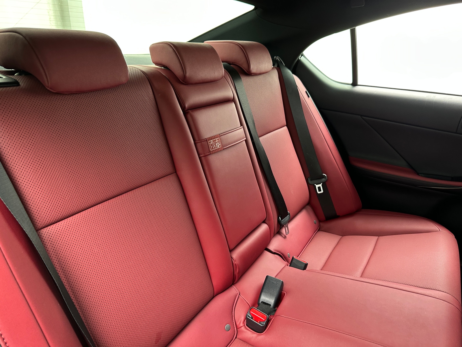 Thumbnail: 2025 Lexus IS - 5