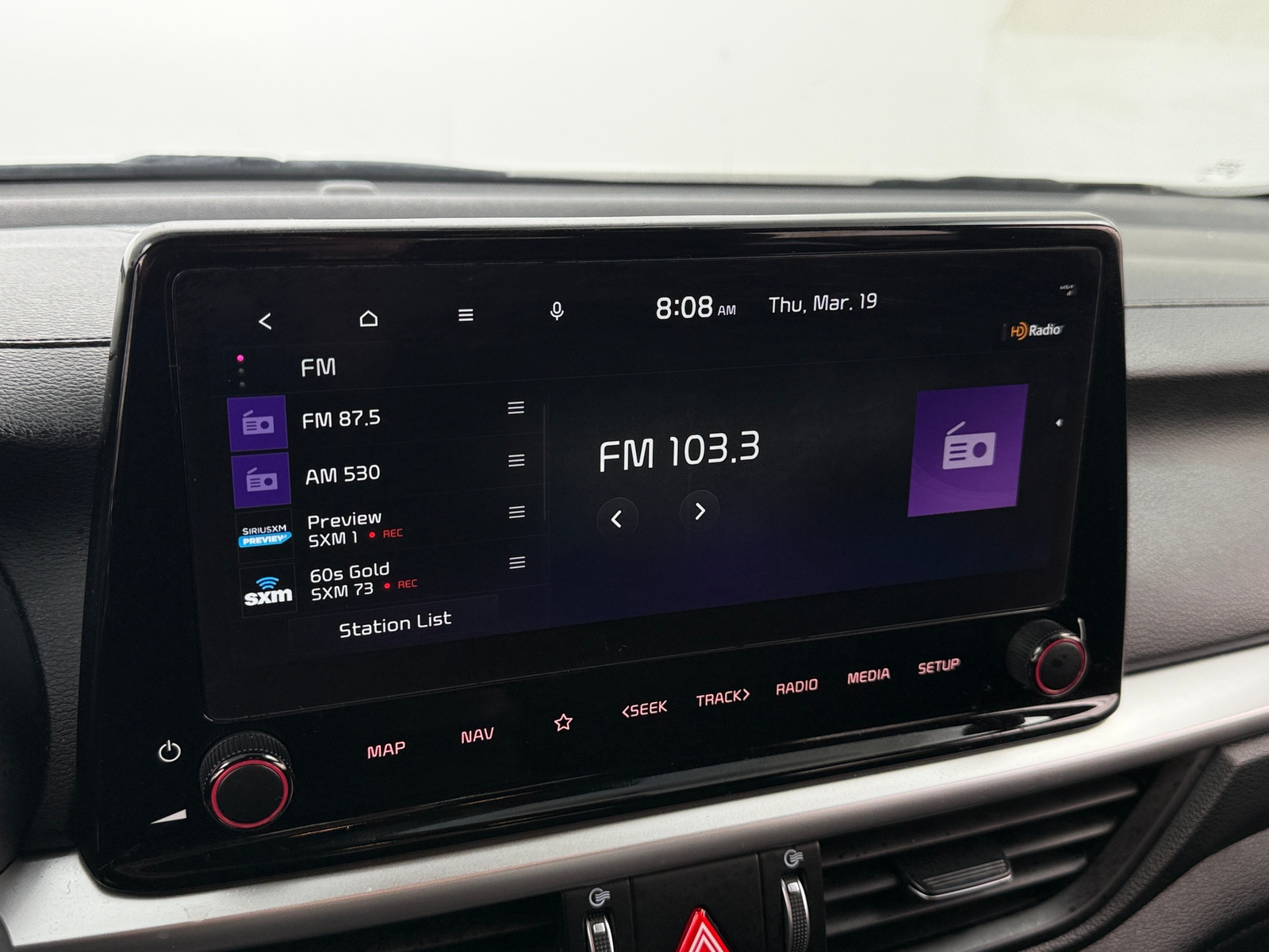 Thumbnail: 2023 Kia Forte - 4