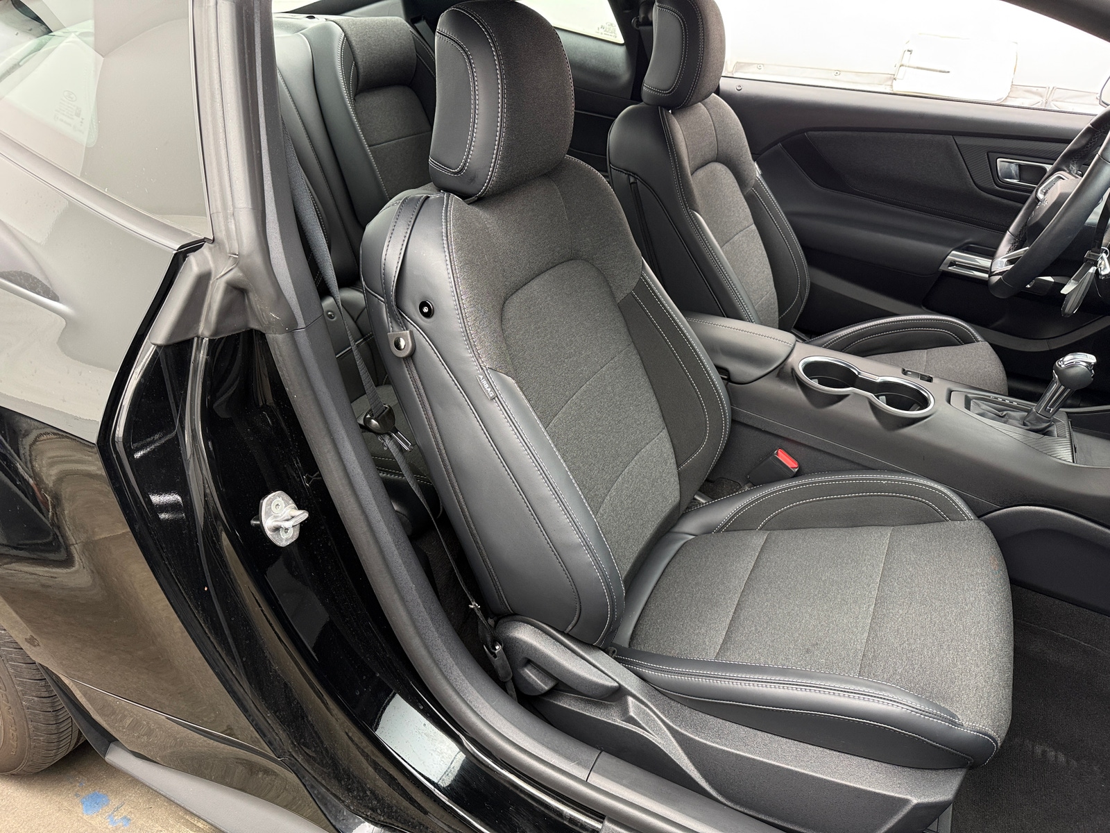 Thumbnail: 2025 Ford Mustang - 2