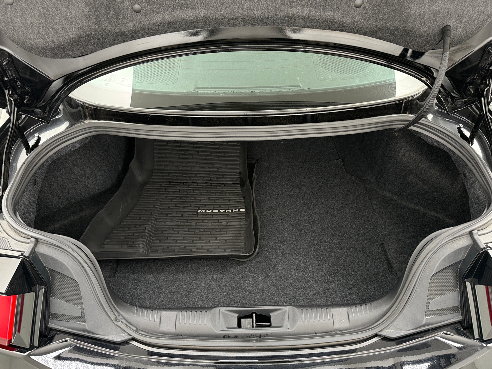 Thumbnail: 2025 Ford Mustang - 5