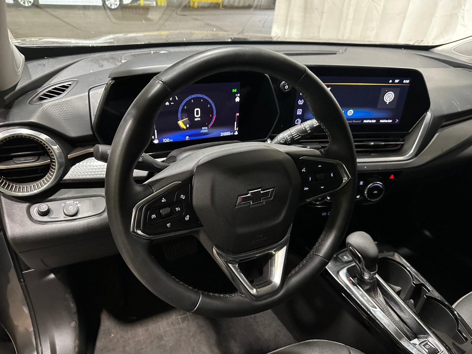 Thumbnail: 2024 Chevrolet Trax - 4