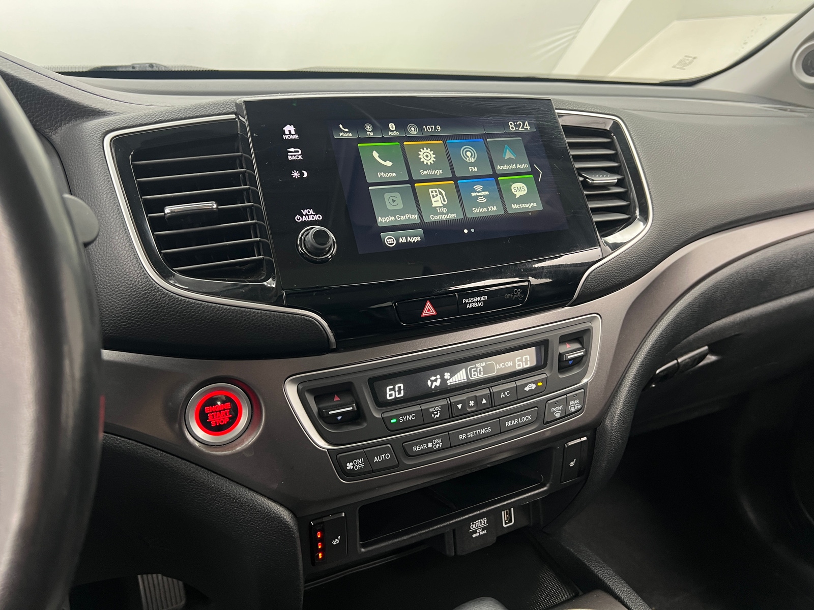 Thumbnail: 2020 Honda Pilot - 3